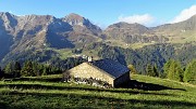 Anello dei MONTI ARETE (2227 m) e VALEGINO (2415 m) da Cambrembo di Valleve il 14 ottobre 2018 - FOTOGALLERY